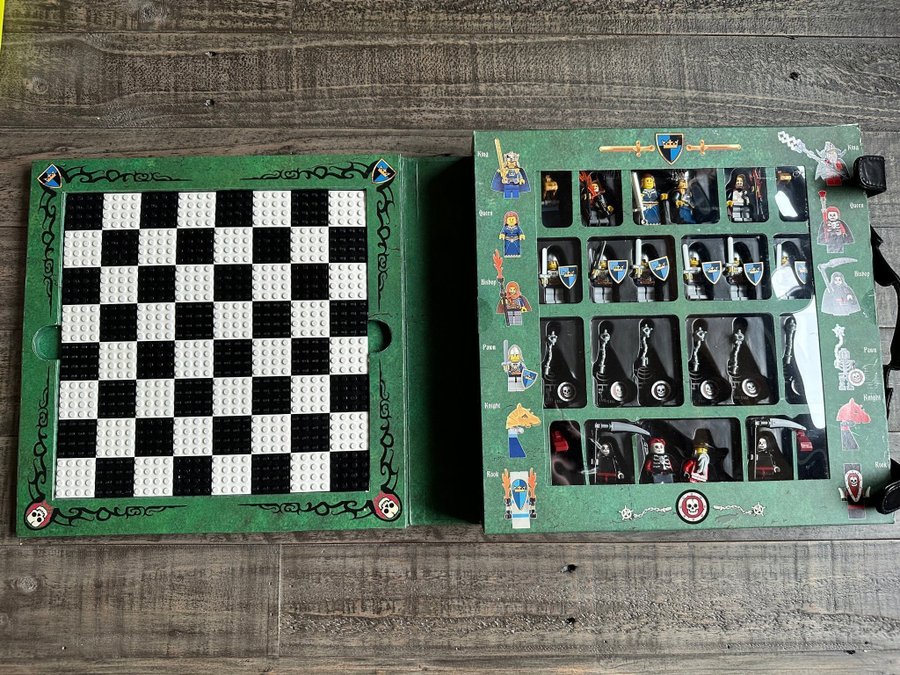 RARE LEGO Castle Chess Set 852001 K p p Tradera 623864216