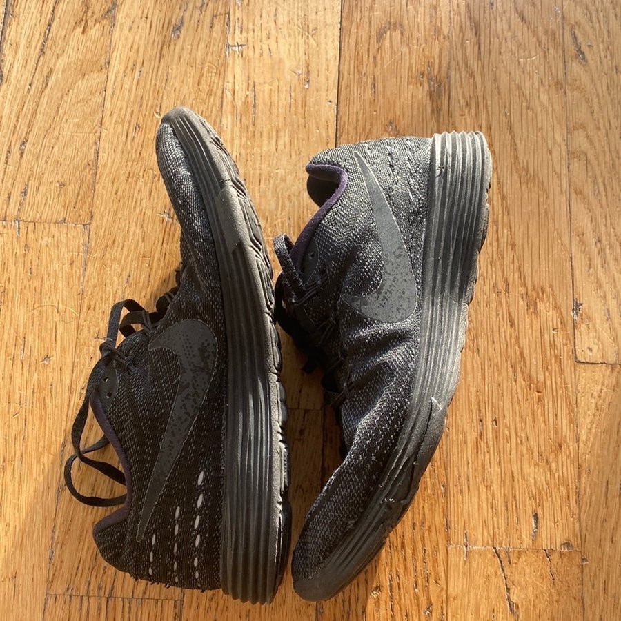 nike lunartempo 2 black