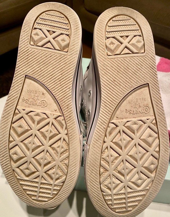 CONVERSE ALL STAR VITA SNEAKERS i LADER STR. 3. Kop pa Tradera 654009509