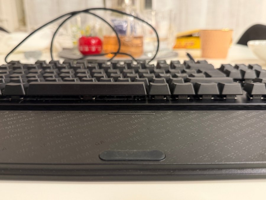 Razer Huntsman V3 Pro TKL – Analogt gamingtange.. | Köp på Tradera ...