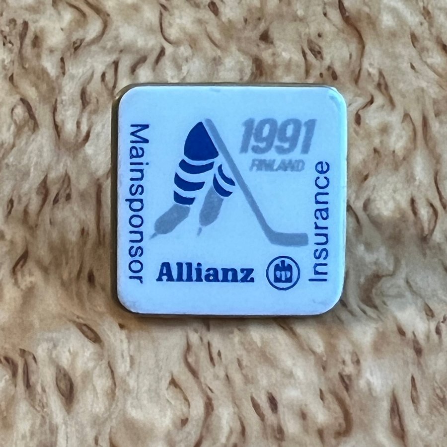 Hockey Pin från Ishockey VM 1991 i Åbo *TRE KRO.. Köp på Tradera