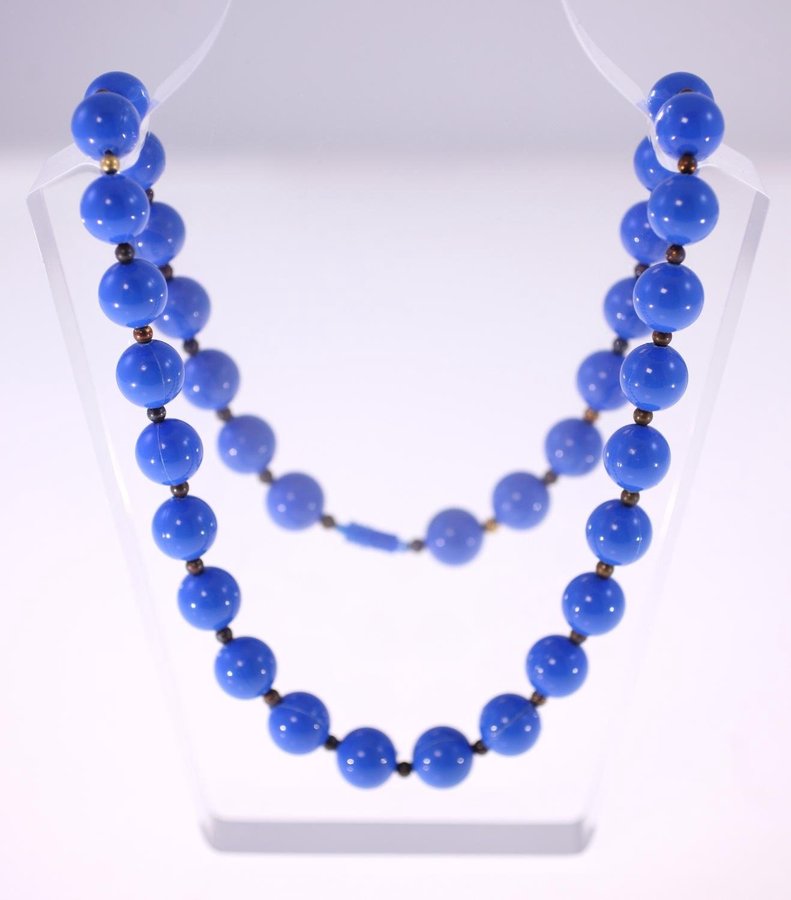 Vintage blue plastic bead necklace with cylinde.. | Köp på Tradera ...