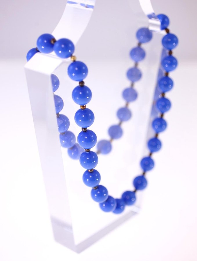 Vintage blue plastic bead necklace with cylinde.. | Köp på Tradera ...