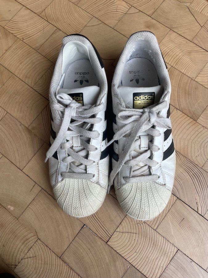 Se produkter som liknar Adidas Superstar Vita Sneaker.. p Tradera  (725007695)
