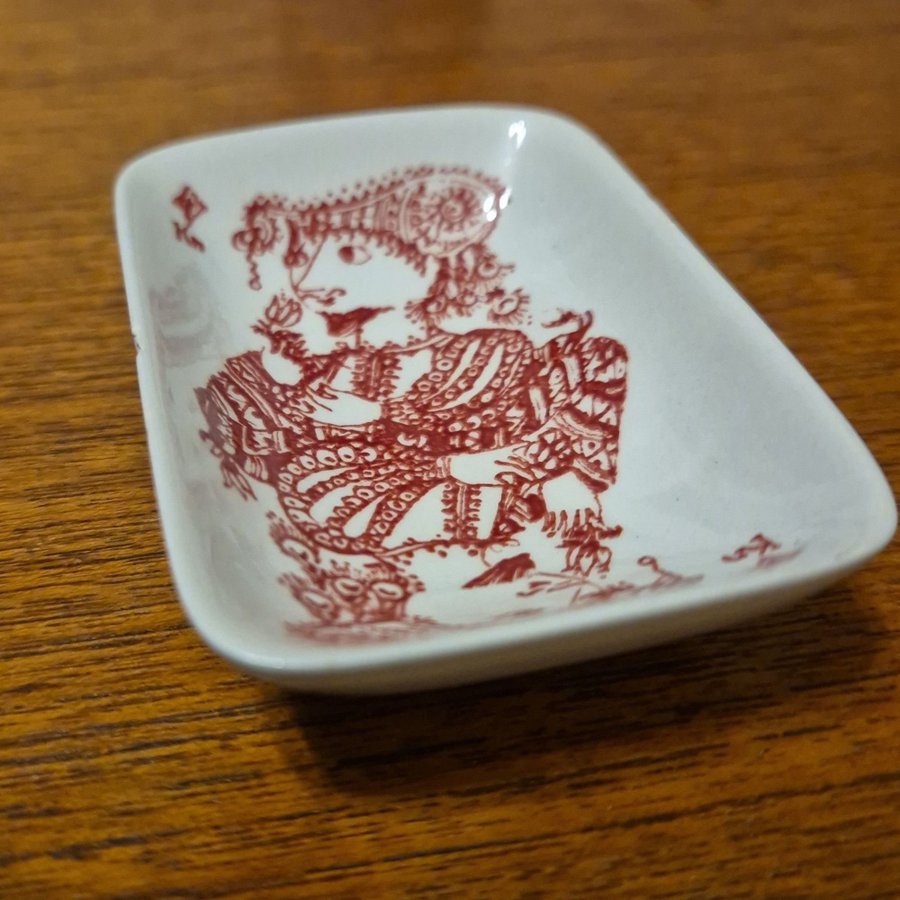 Nymølle Bjørn Wiinblad Fat | Köp på Tradera (714692828)