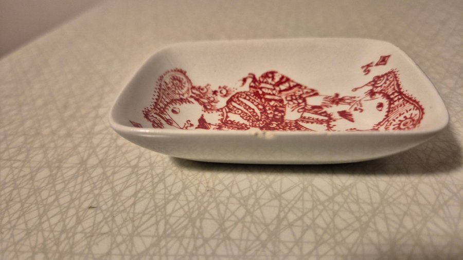 Nymølle Bjørn Wiinblad Fat | Köp på Tradera (714692828)