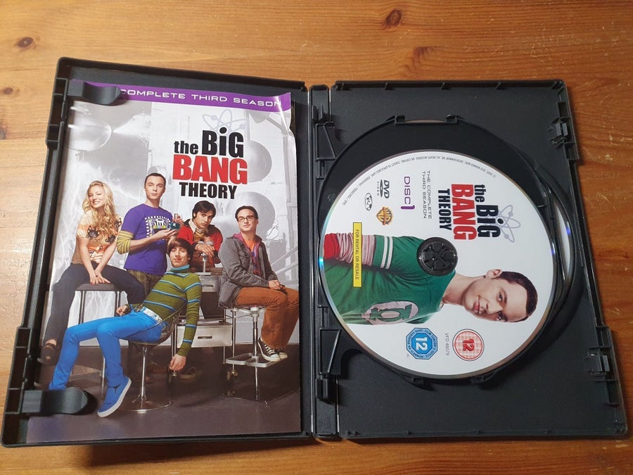 BIGBANG DVD×3 The Big Bang Theory - Säsong 3 - DVD | Köp på Tradera (737123557)