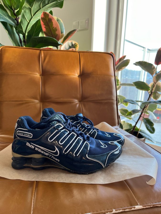 nike shox bmw
