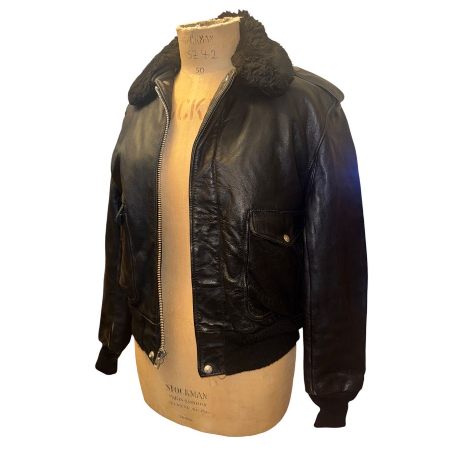 1990s | Schott | A-2 style | l.. | Köp från VintageLife på Tradera