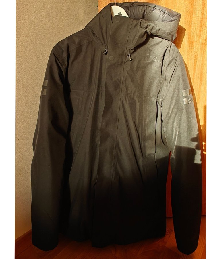 Sail Racing Black Ice Gtx Parka Carbon jacka Storlek L