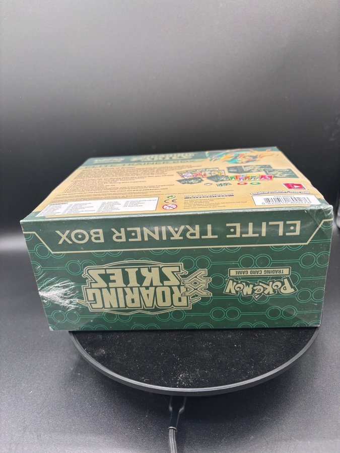 Se produkter som liknar Pokmon TCG: Roaring Skies El.. p Tradera  (713938278)