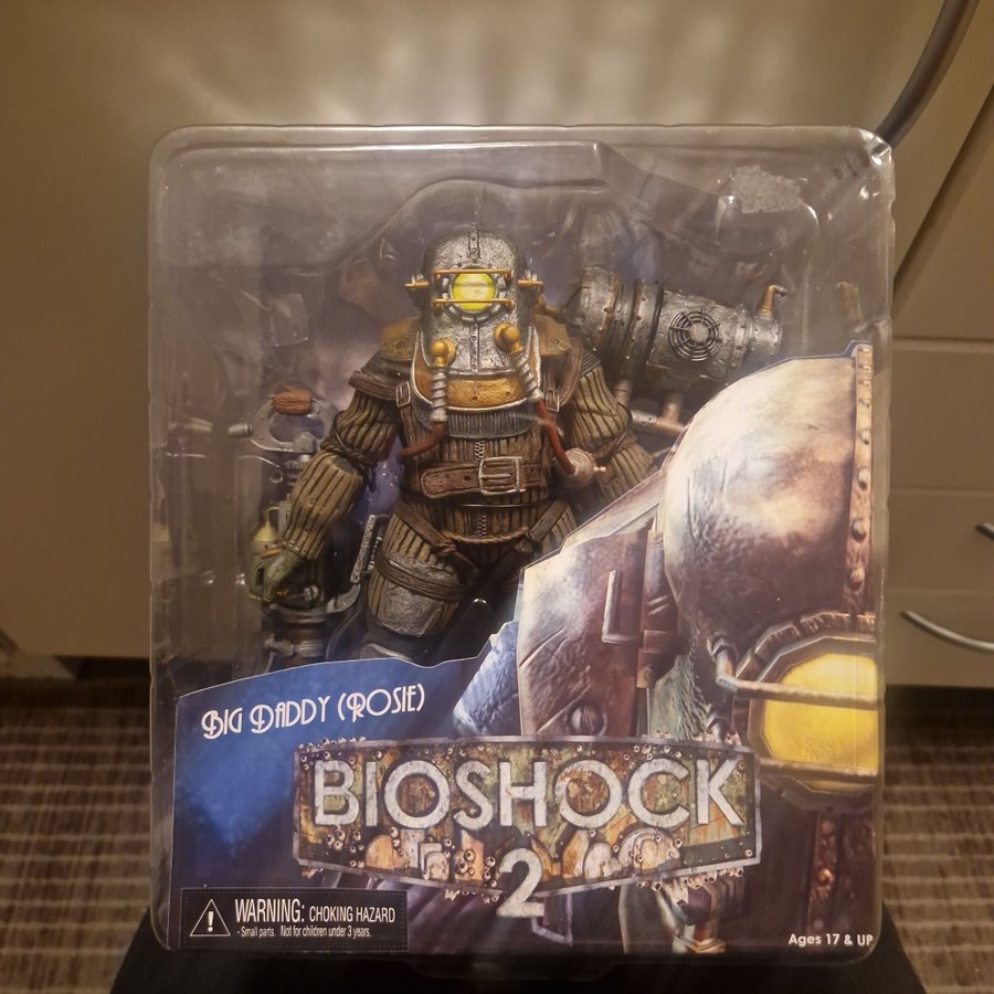 [中古美品] NECA Bioshock 2 Big Daddy Rosie 中古】Bioshock 2 Big Daddy Rosie Deluxe Figure NECA Bioshock 2 Big