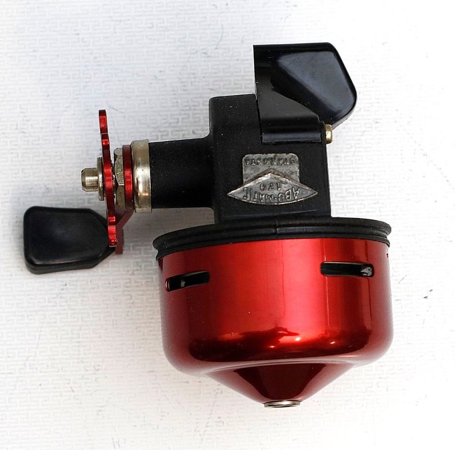 ABU MATIC170　スピンキャストリール レッド ABU MATIC170 スピンキャストリール レッド ABU MATIC 170赤 スピン