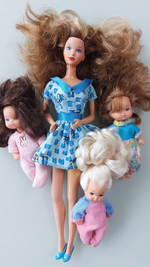 Heart Family Barbie Mother '80s babys Köp på Tradera (698004955)