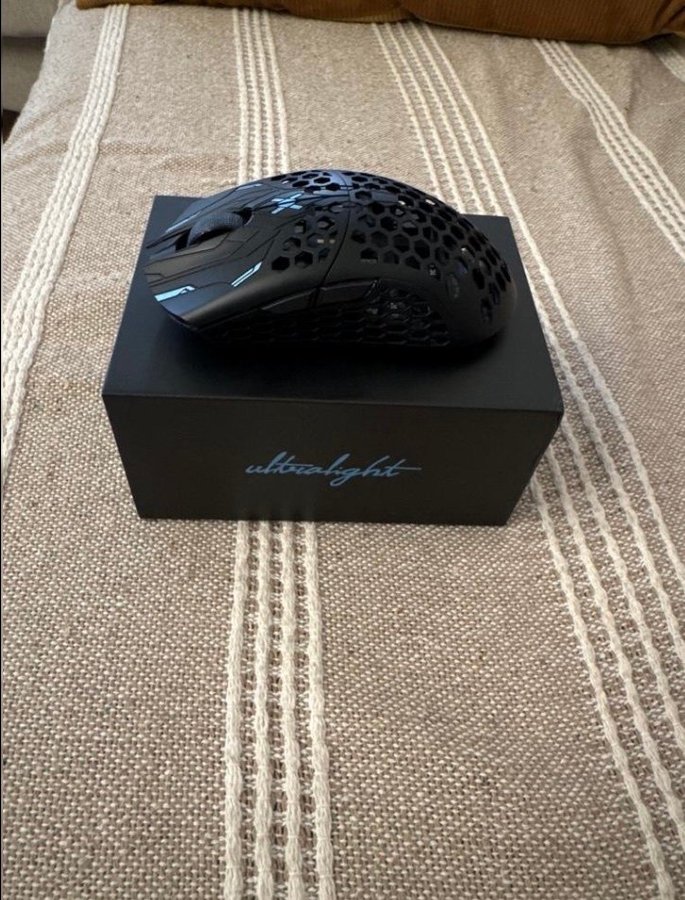 Finalmouse ulx phantom tiger 【公式通販】