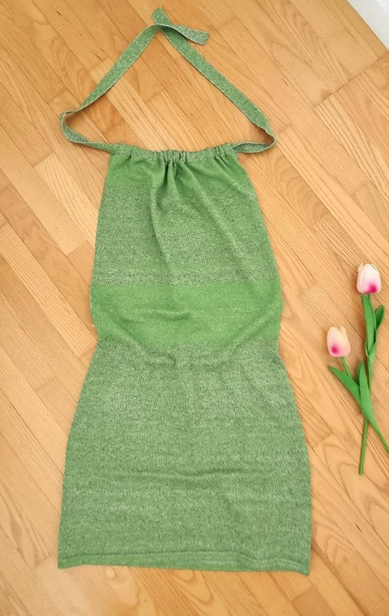 SEXIG KORT HALTERNECK MINI KLÄNNING MED ÖPPEN RYGG GRÖN TREND HELT NY!