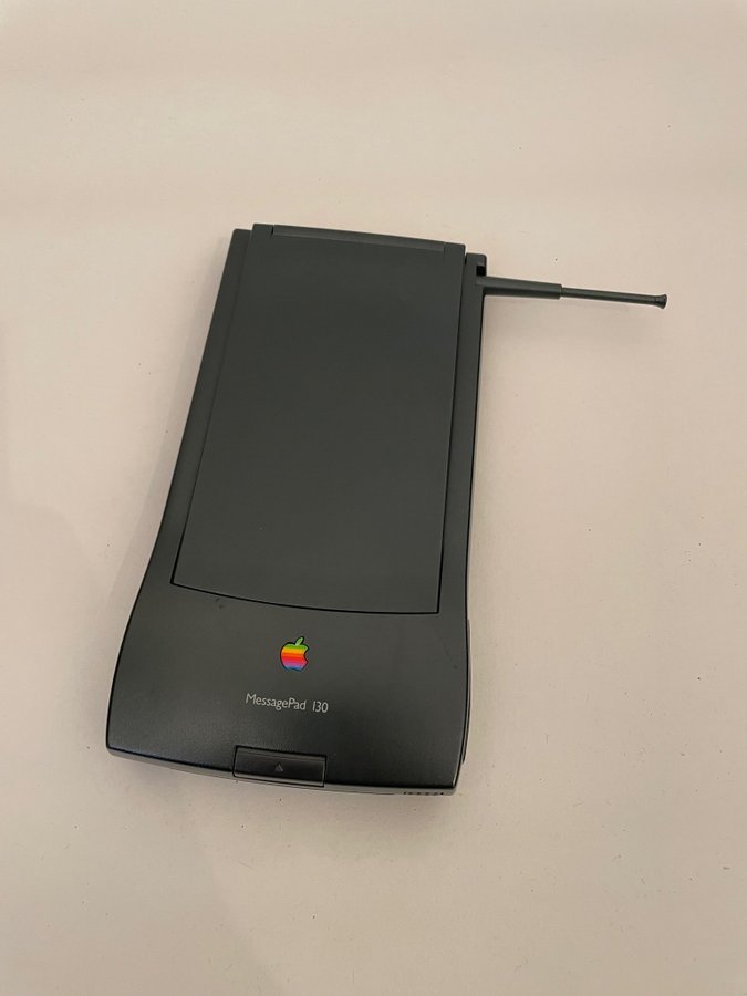 Apple Newton MessagePad 130 | Köp på Tradera (711157886)