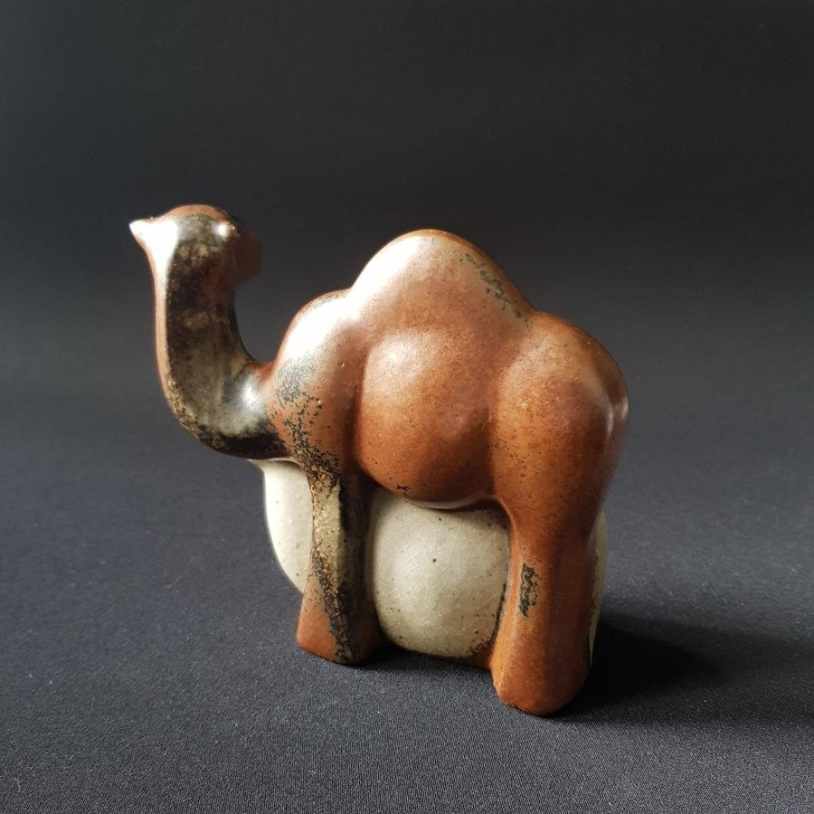 工芸品 Gustavsberg Noaks Ark DROMEDAR LISA LARSON (1931-2024