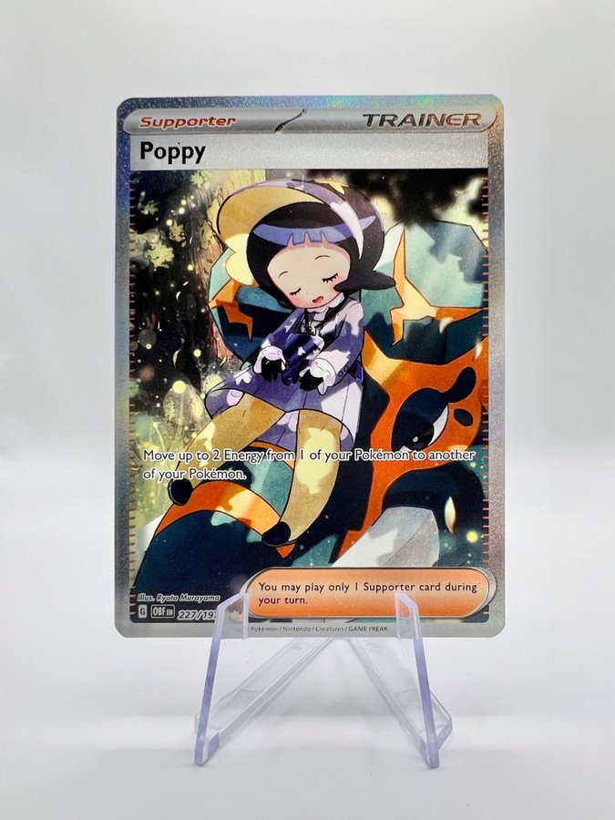 Poppy 220/197 Ultra Rare Full Art and Poppy 227/197 Special 