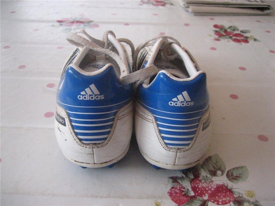 Adidas Puntero Fotbollssko Köp på Tradera (248072481)
