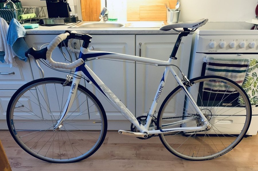 Raleigh airlite deals 200