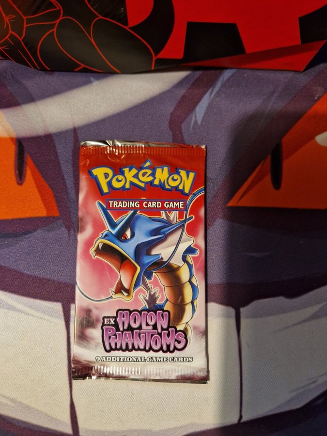 holon phantom booster box 401 Games Canada - Pokemon - EX Holon Phantoms main image 0
