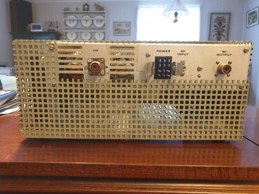 Heathkit HA14 Power Amplifier i nytt chassie Köp på Tradera (571673231)
