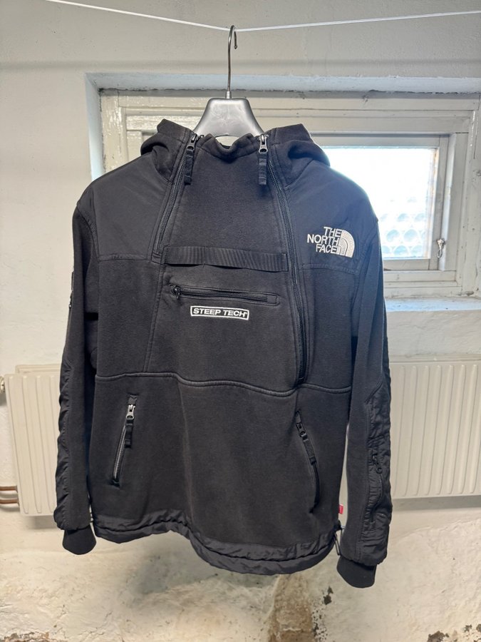 Supreme x The North Face Steep Tech Hooded Swea.. | Köp på Tradera