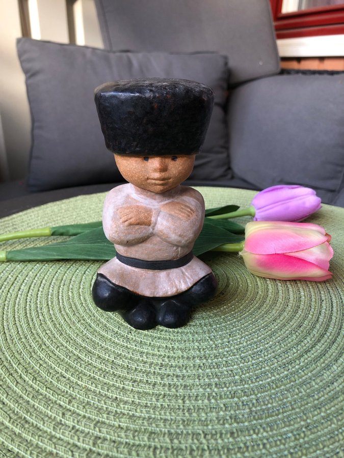 Lisa Larson  /  bebis på kudde Lisa Larson / bebis på kudde 【ヴィンテージ】