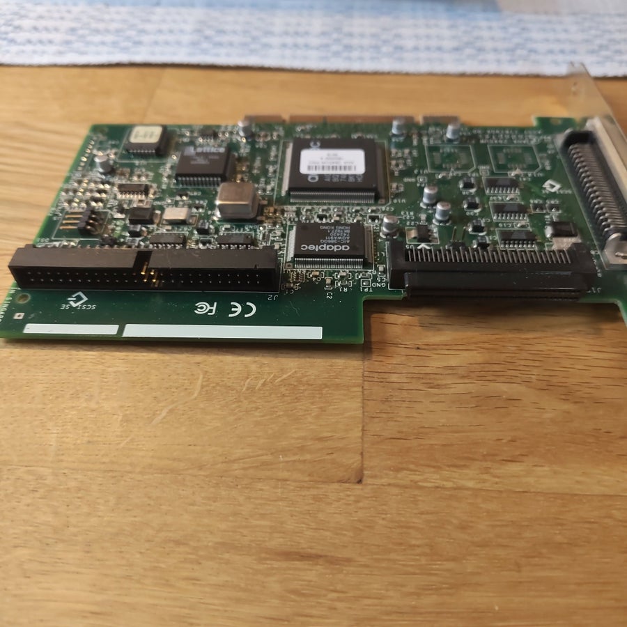 Adaptec AHA-2940UW PRO SCSI-kontrollerkort med .. | Köp på Tradera