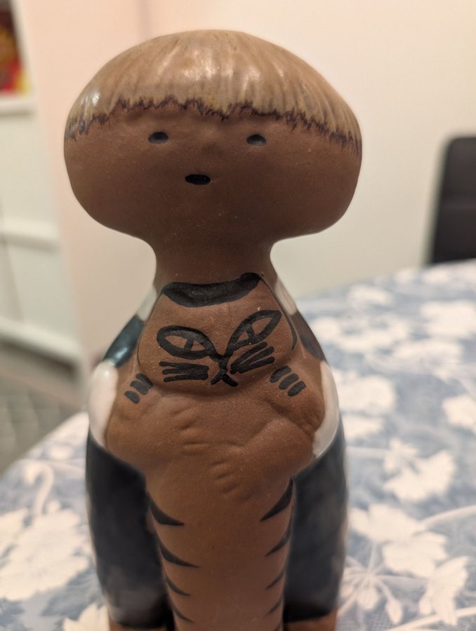 Se produkter som liknar Lisa Larson - Pelle på Tradera