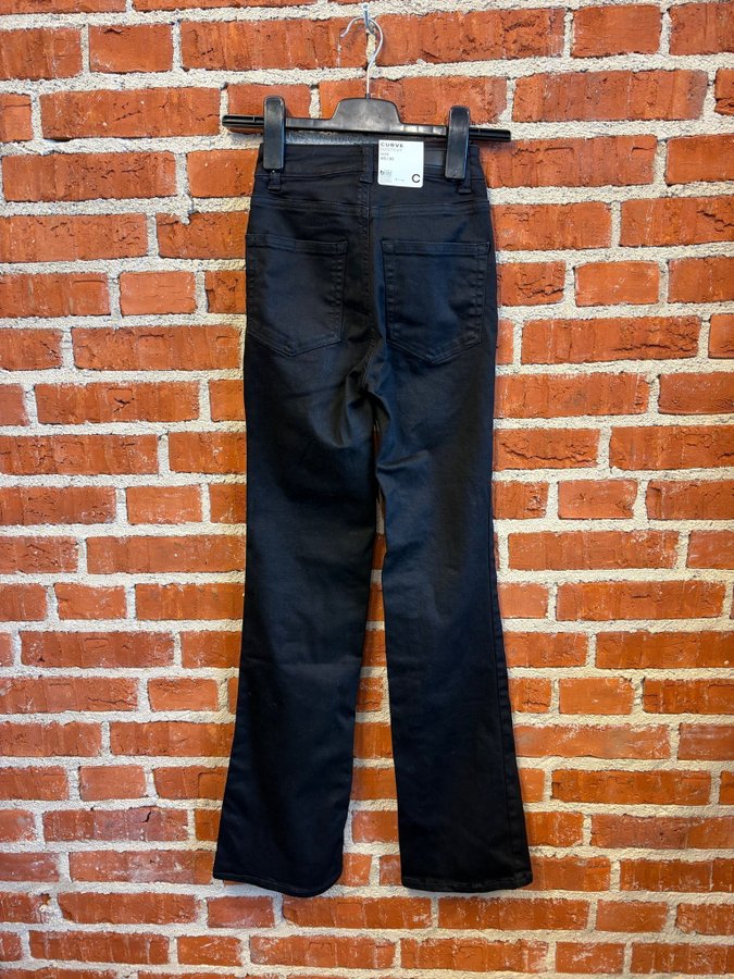 Cubus svarta jeans, curve Köp från UnikaUlrikas på Tradera