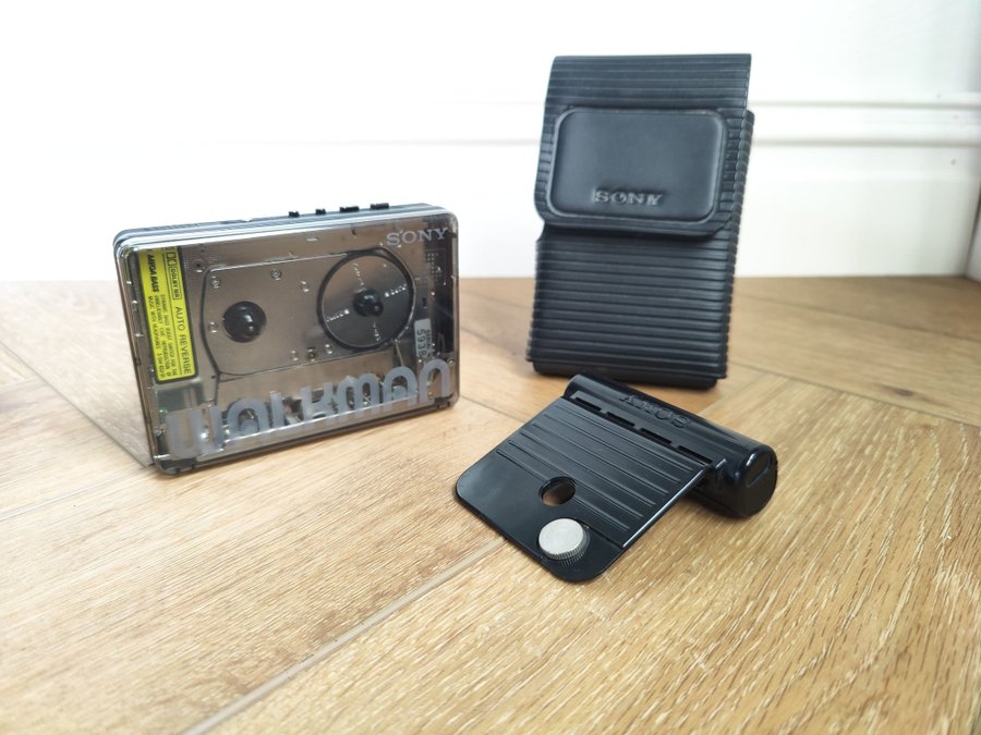 動作品丨整備済 名機 SONY WM-504 カセットプレーヤー