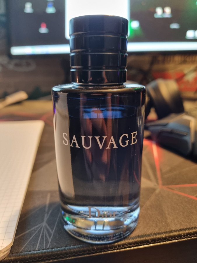 安い割引 Christian Dior 100ml Edt Sauvage 香水 男性用