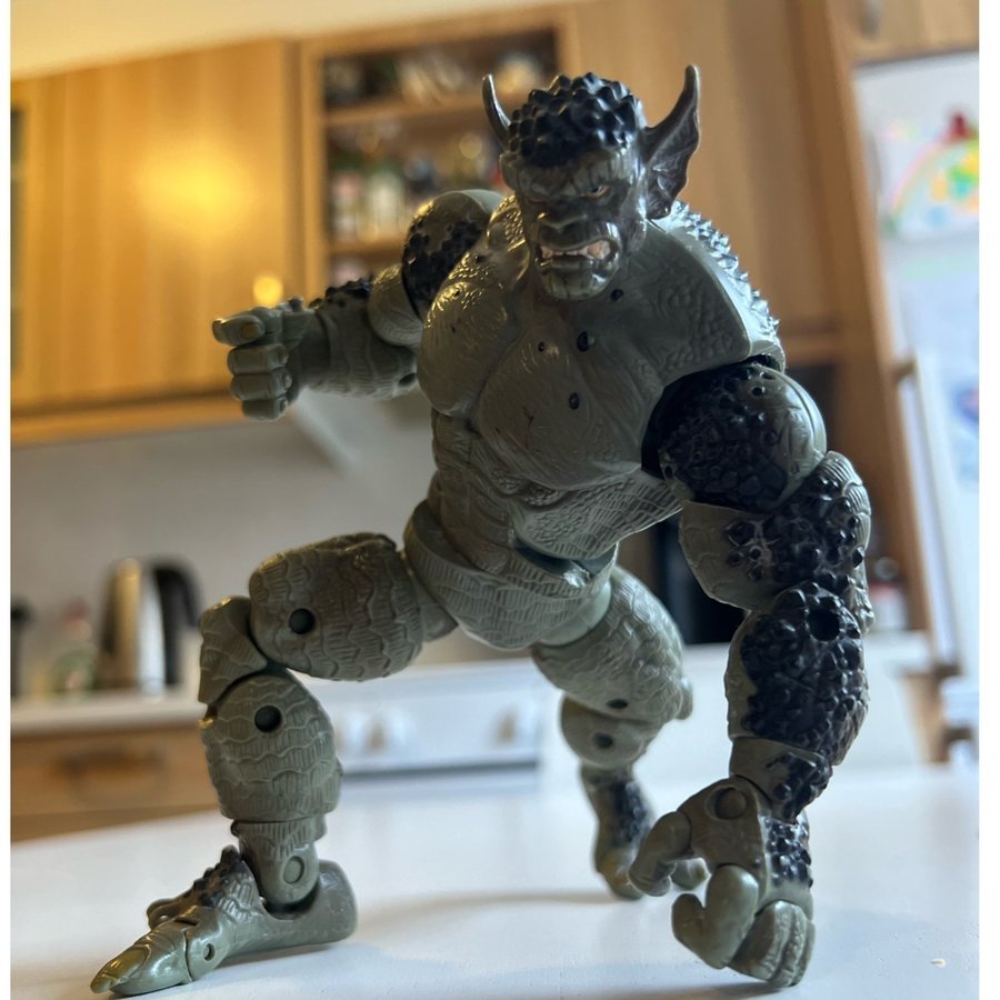 Abomination Marvel legends Toy biz Köp på Tradera (630249155)