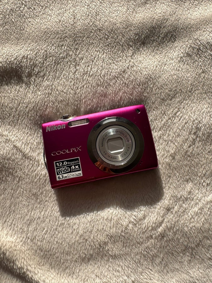 Nikon Coolpix S3000 pink Digital Camera | Köp på Tradera (741758701)