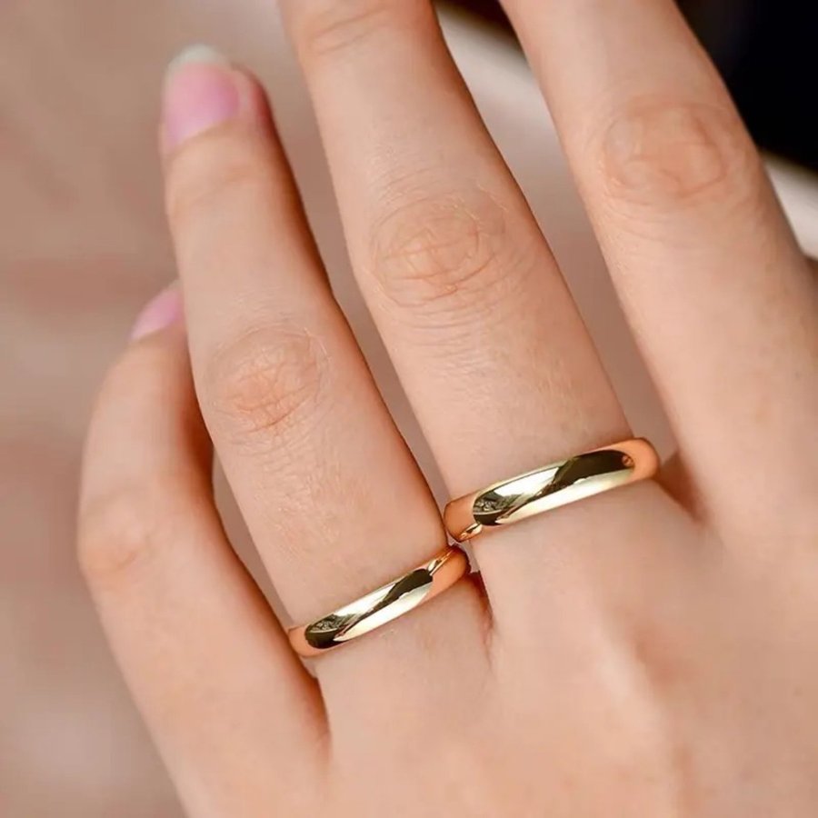 A golden ring deals