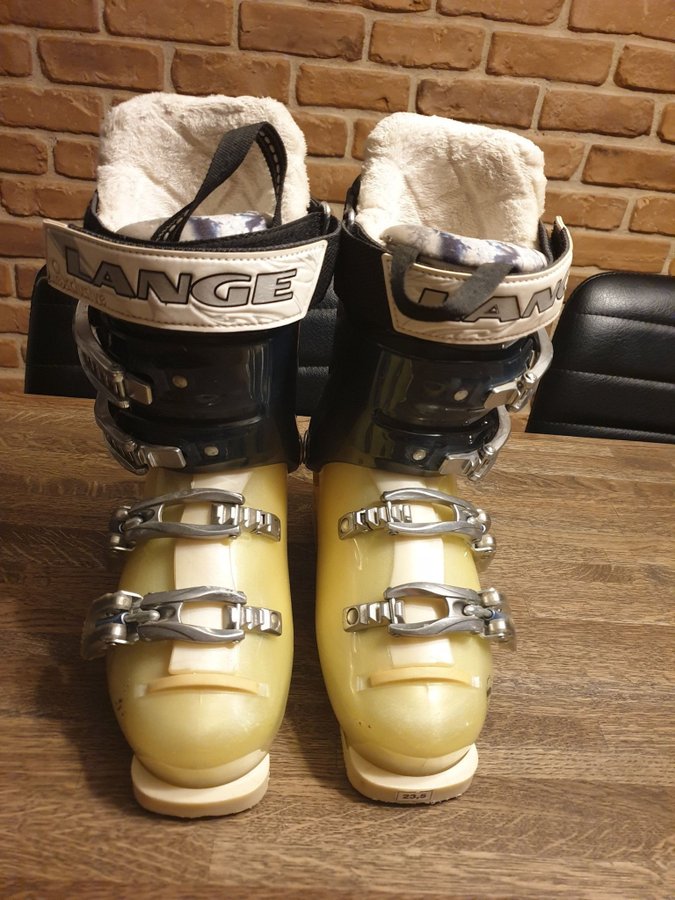 Lange exclusive deals 8