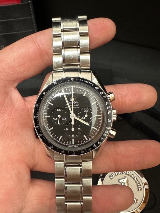 Omega Speedmaster Professional Köp från ST22 på Tradera