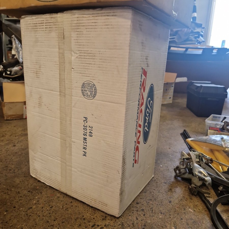Ford Racing Performance Parts PC3076 MSTR PK Köp på Tradera (648359550)