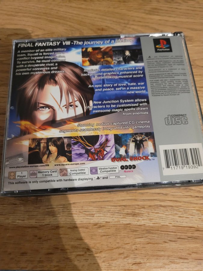 PS1] FINAL FANTASY VIII Platinum - Sans notice - PAL FR EUR 15,00 - FR
