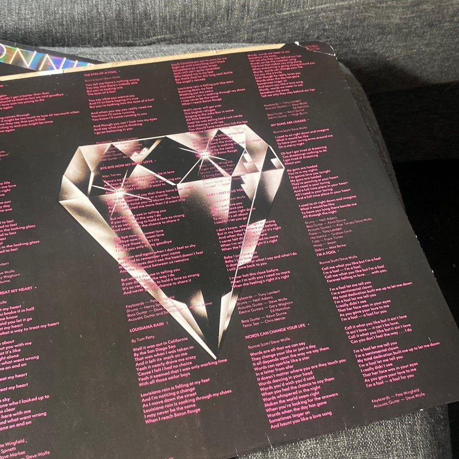 Bonnie Tyler - Diamond Cut (Vinyl) | Köp på Tradera (739918345)