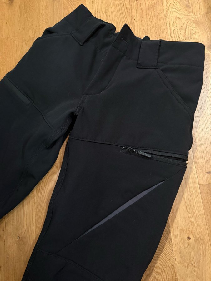 Revolution Race, Hiball softshell pants. S/ 29.. Köp på Tradera (665358074)
