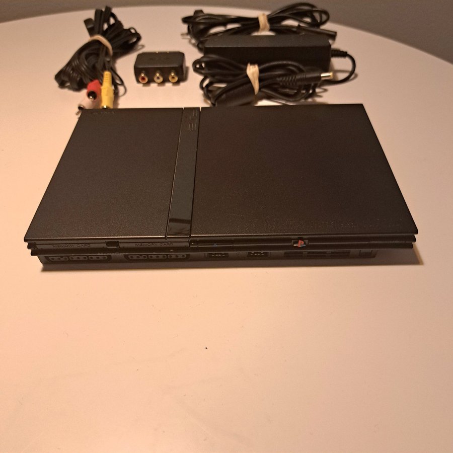 PS2 / Sony Playstation 2 (SCPH-77004) | Köp på Tradera