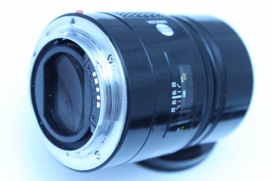 MINOLTA AF 135mm 1:2.8（32） MINOLTA AF 135mm 1:2.8（32） φ55mm