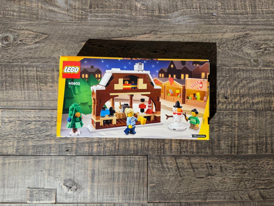 LEGO 40602 Winter Market Köp från AH-Leksaker på Tradera