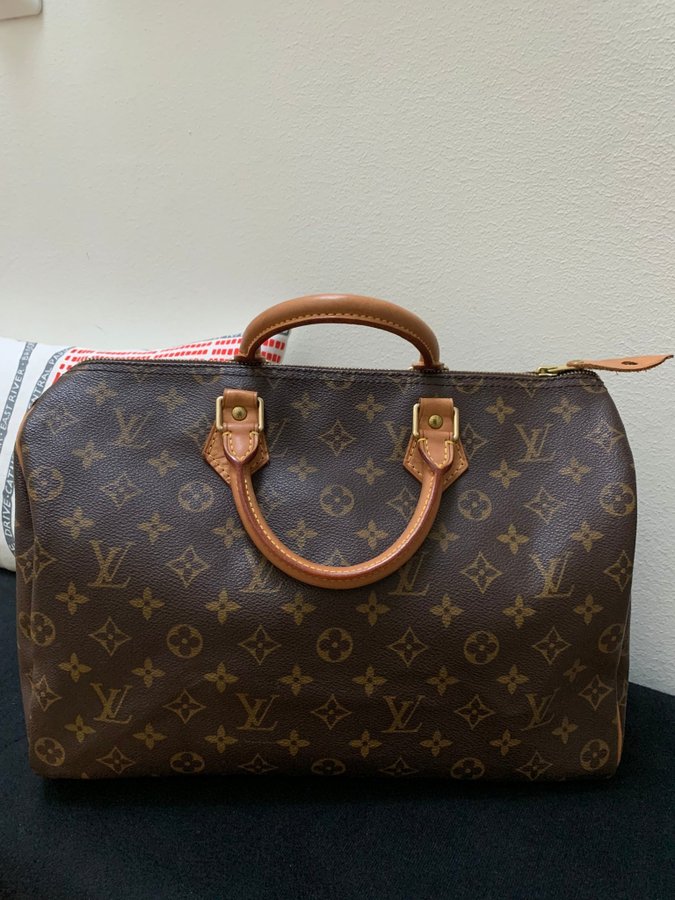 speedy louis vuitton 35