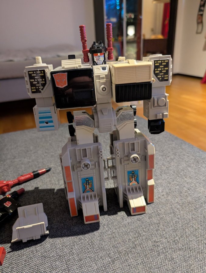 Transformers Metroplex Hasbro Takara 1985 – G1, Figurine Vintage, Collection
