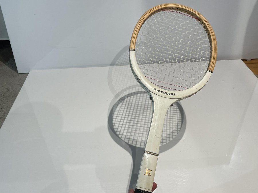Raquette de tennis vintage Kawasaki Non Rival M4 collection - Sport & Plein air