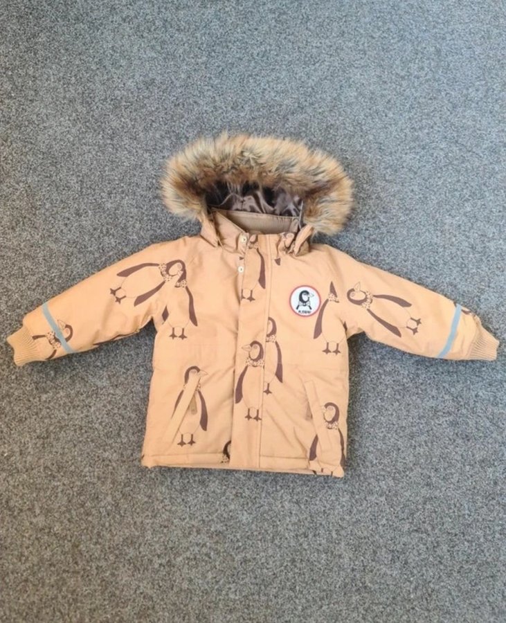 Se produkter som liknar Helt ny Mini Rodini K2 Parka på Tradera